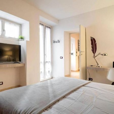 Appartamento Mia. Centro Storico Luino Extérieur photo